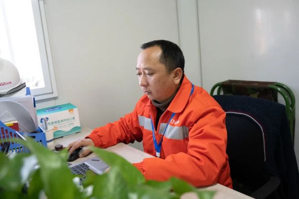 “磷”跑先鋒 | 李勝軍：以結(jié)果為導(dǎo)向，出色完成每一項(xiàng)任務(wù)