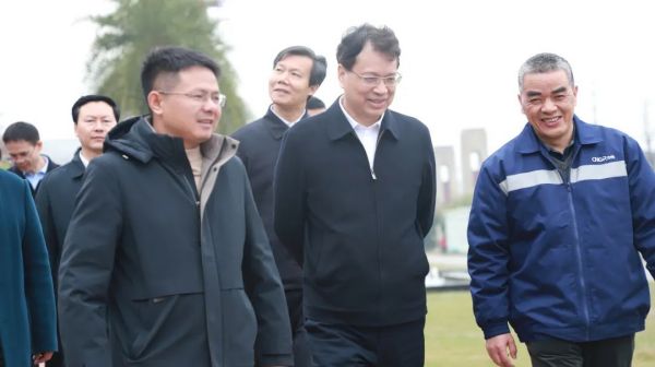 成績(jī)突飛猛進(jìn) | 時(shí)隔兩年，貴州省副省長(zhǎng)郭錫文再訪中偉