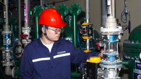 葆初心 再創(chuàng)業(yè)丨涂瀟：七年三基地，終成“調(diào)試專家”