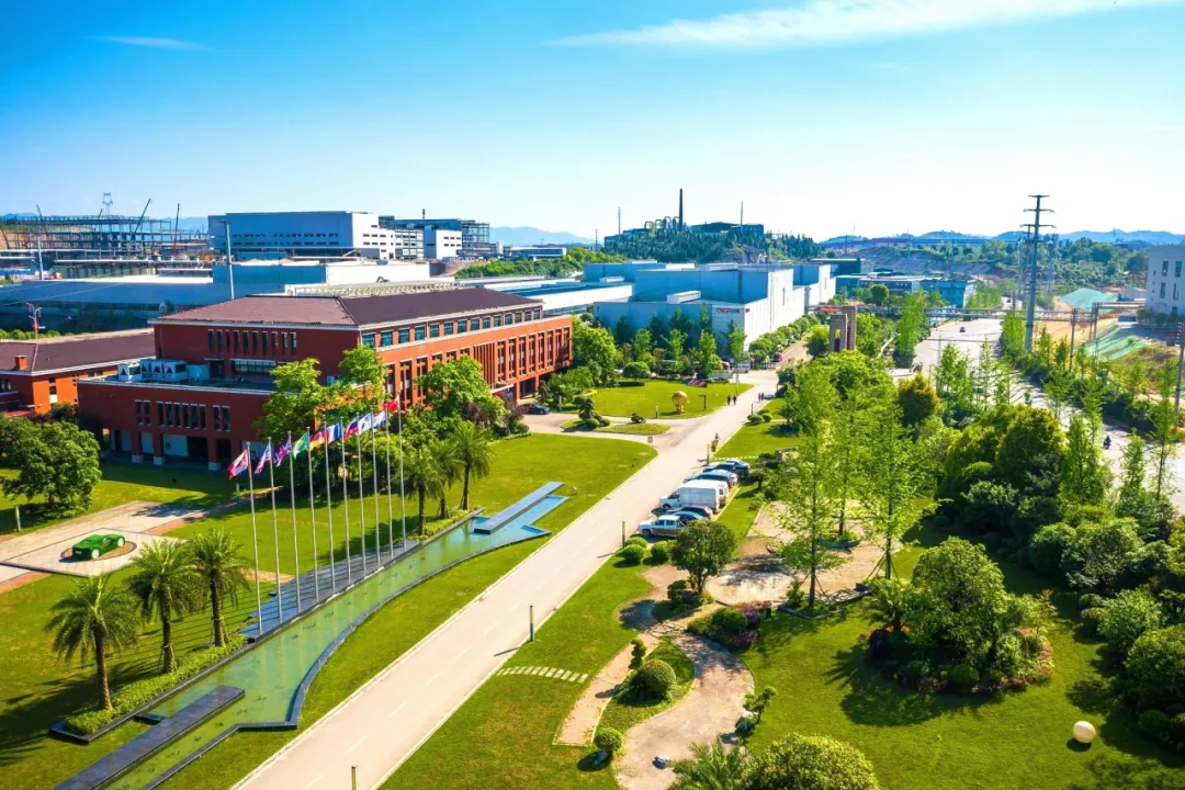 攜手渣打，中偉股份設立首個可持續(xù)發(fā)展掛鉤現(xiàn)金賬戶，推動綠色金融實踐