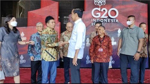 中偉股份董事長鄧偉明出席B20峰會(huì)丨受到印尼總統(tǒng)接見，取得豐碩成果